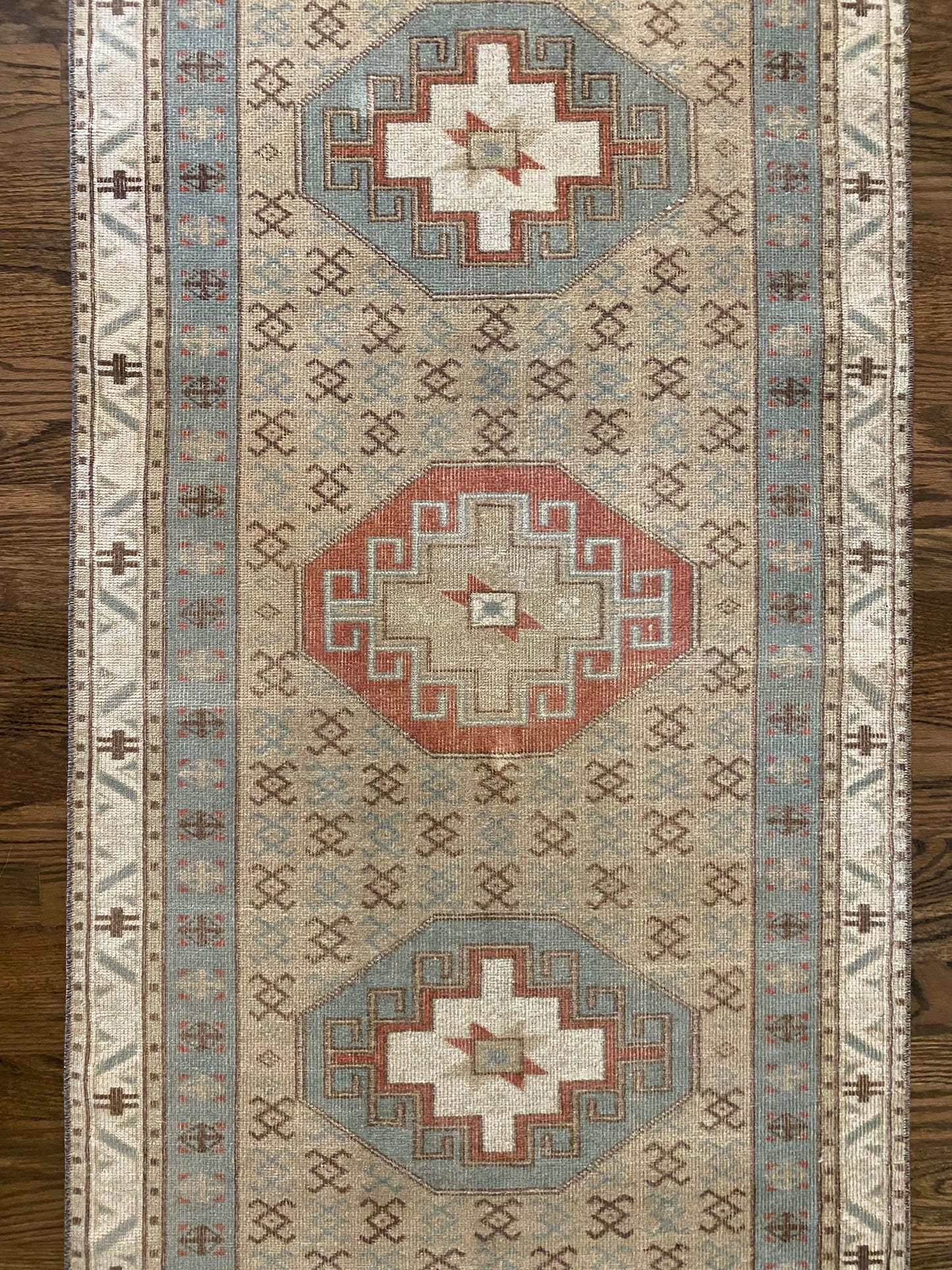 Georgia 2’6.5 x 12’11.5