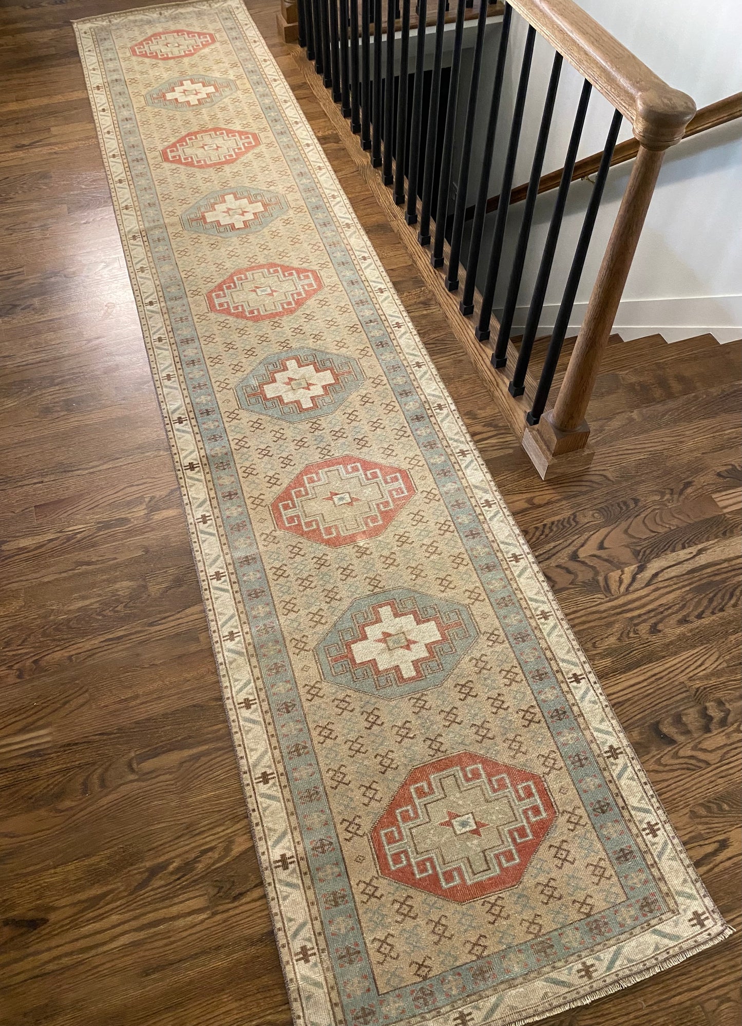 Georgia 2’6.5 x 12’11.5