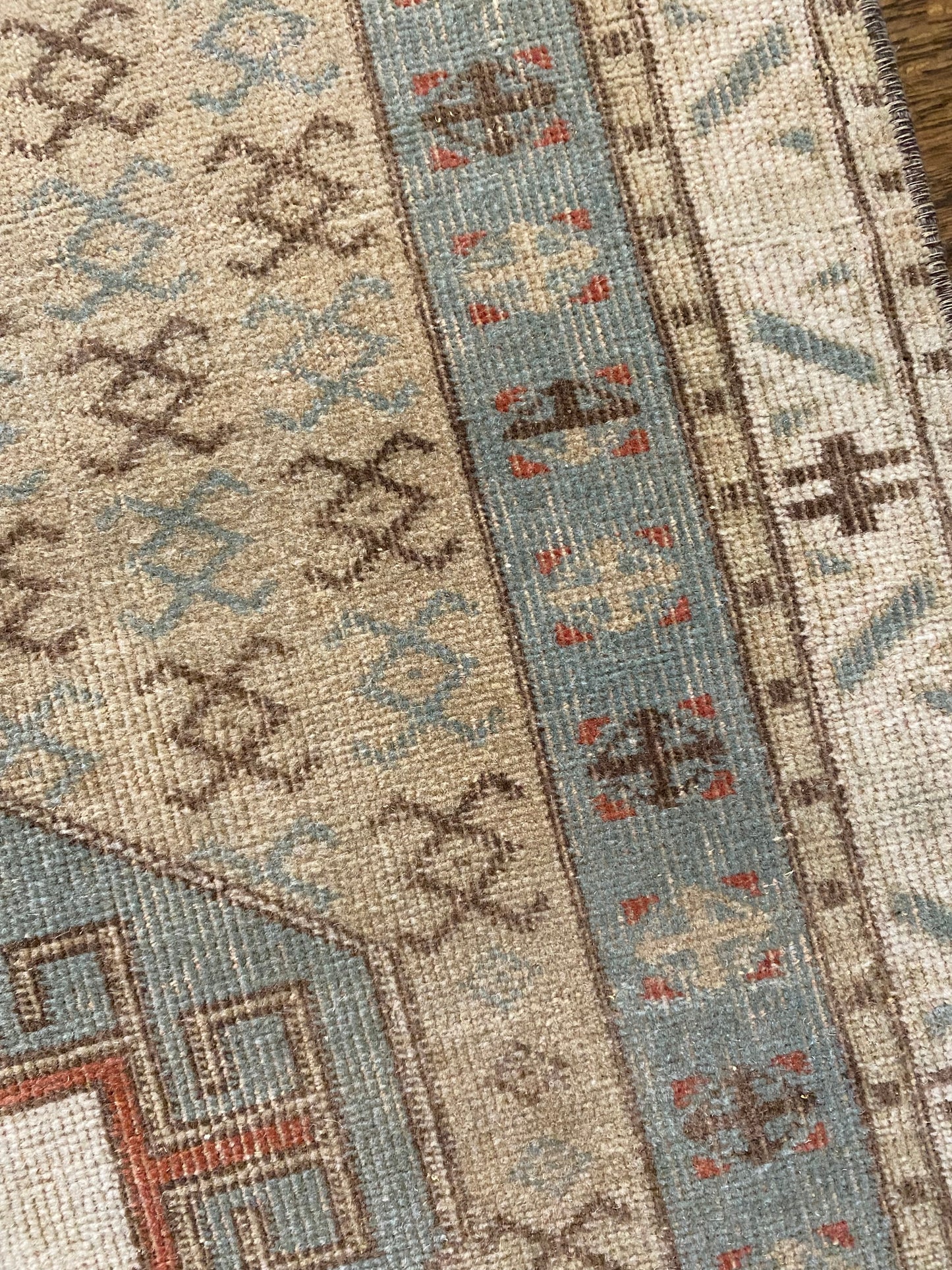 Georgia 2’6.5 x 12’11.5