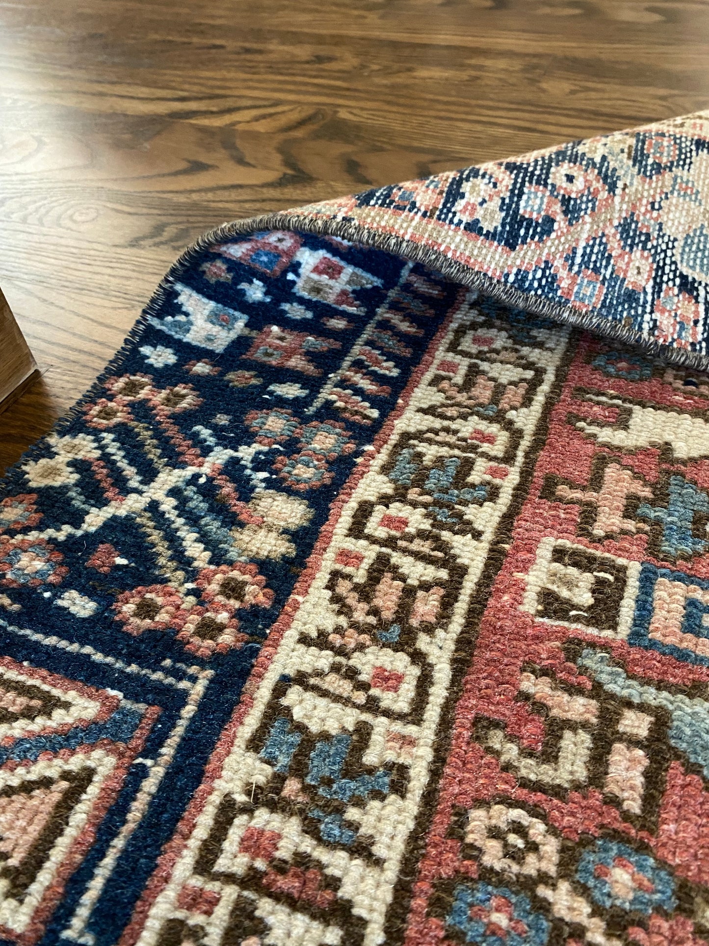 Allyse 3’1.5 x 11’3