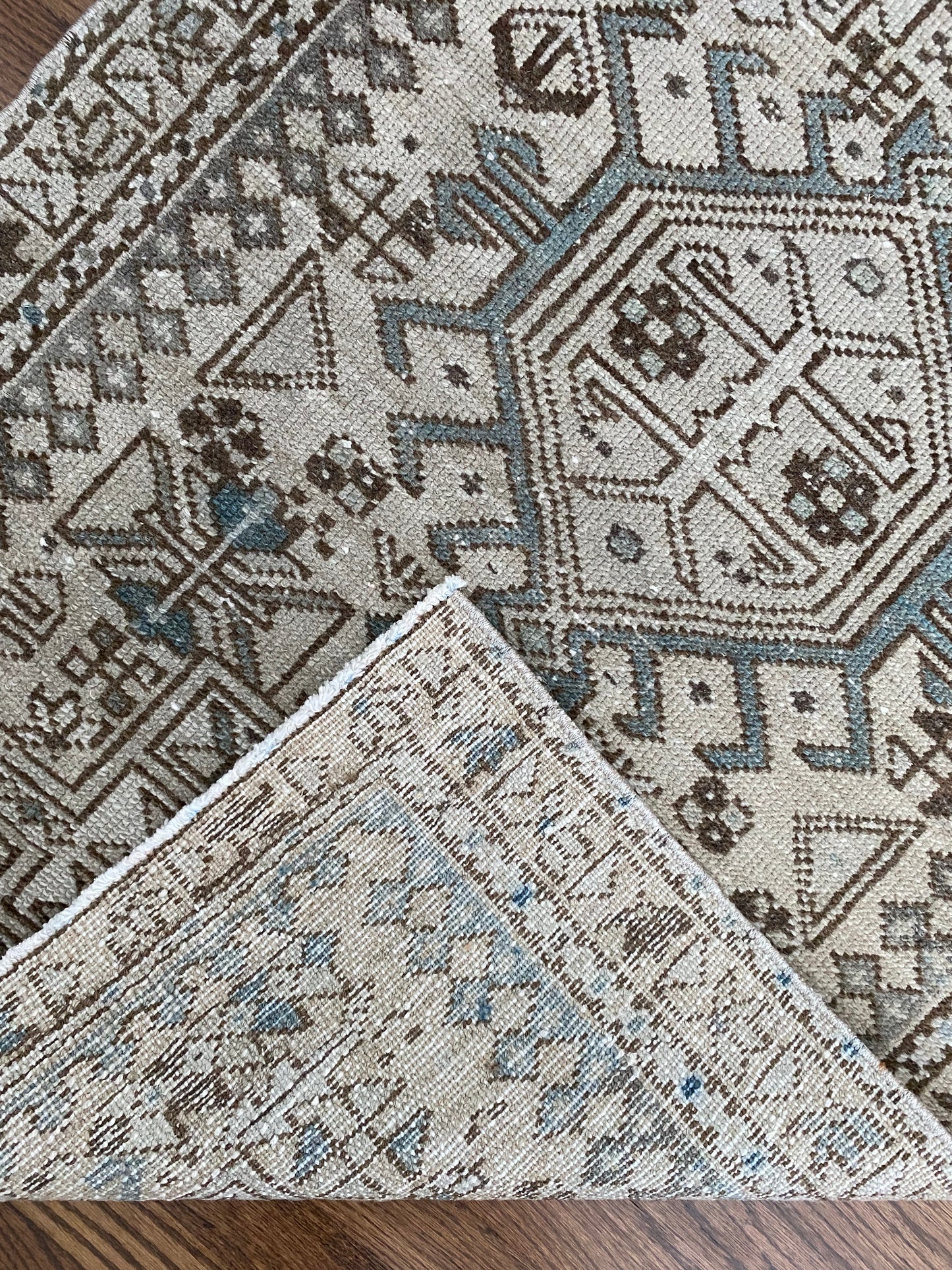 Josephine 2’9 x 10’5