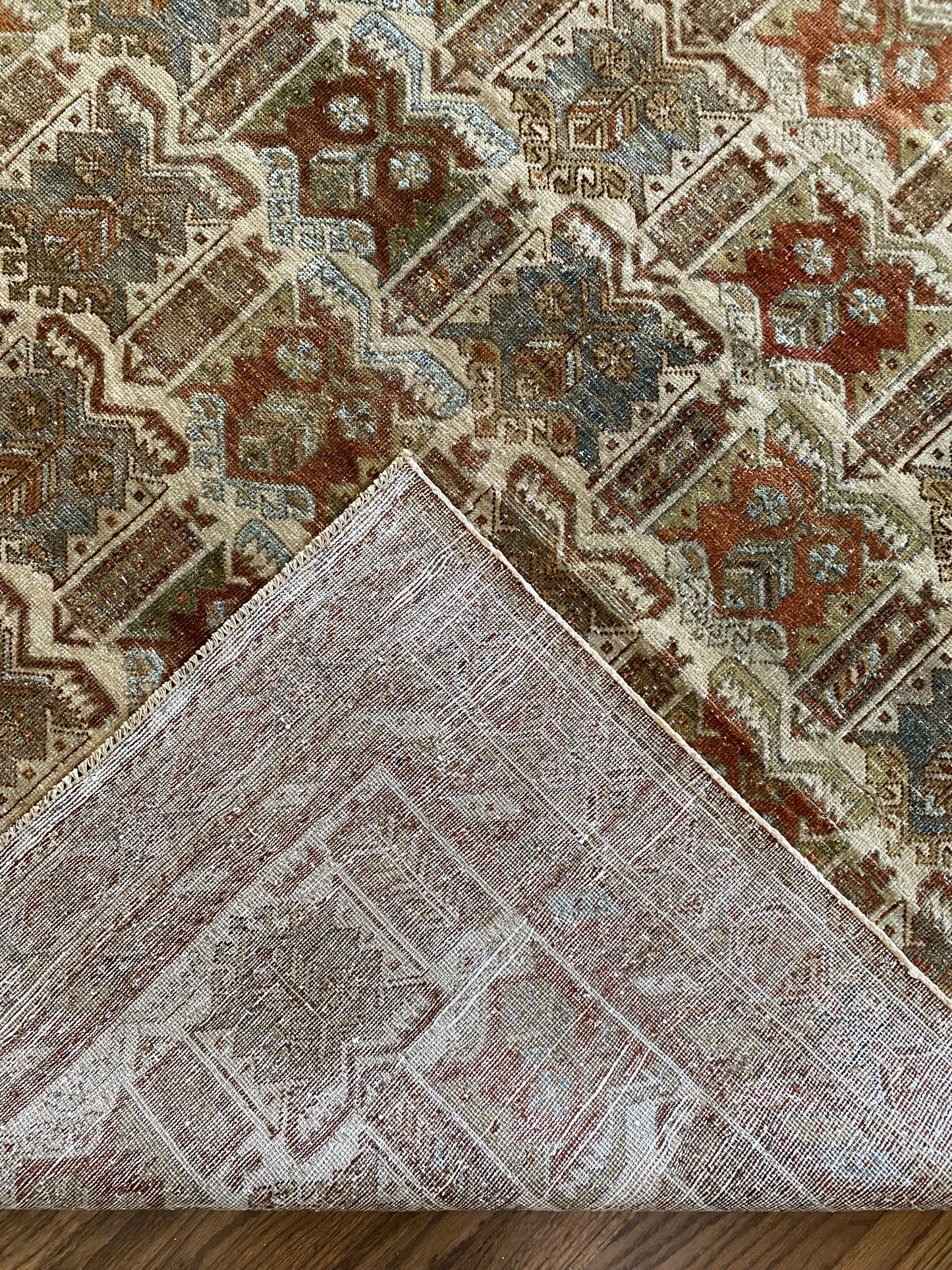 Nikki 4’8.5 x 6’2