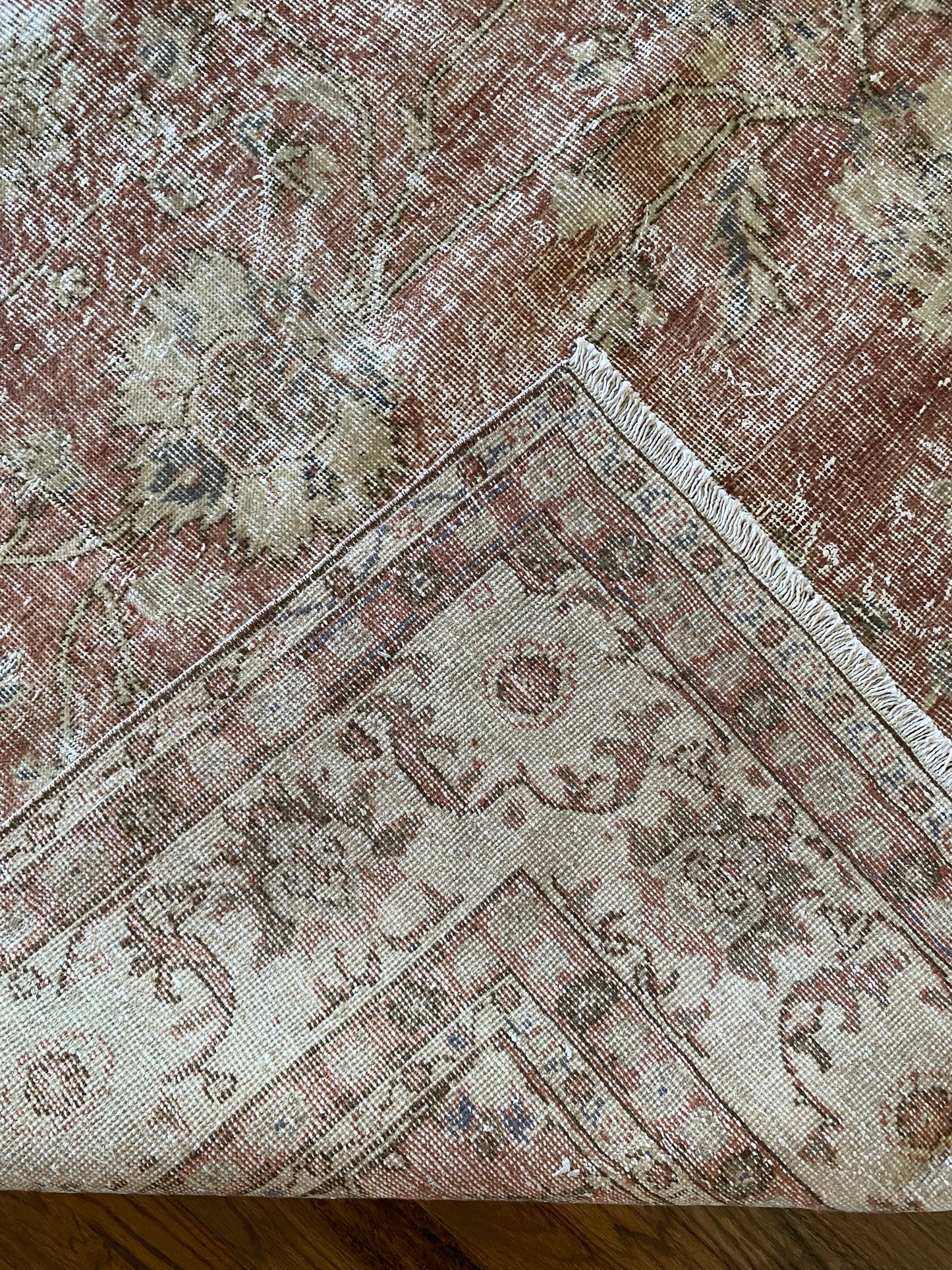 Dotty 8’2.5 x 10’7