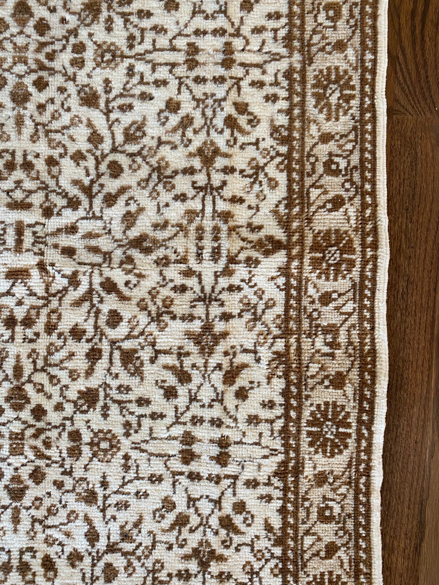 Elora 2’6 x 6’5.5