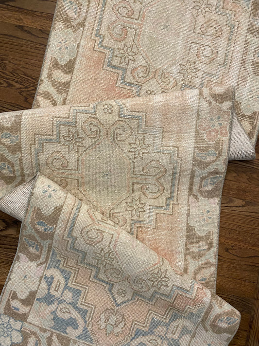 Samantha 2’8 x 8’10