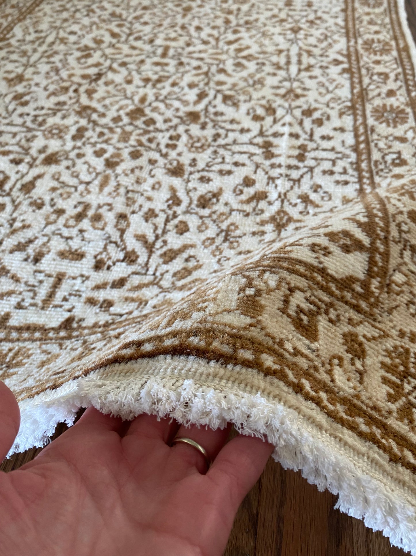 Elora 2’6 x 6’5.5