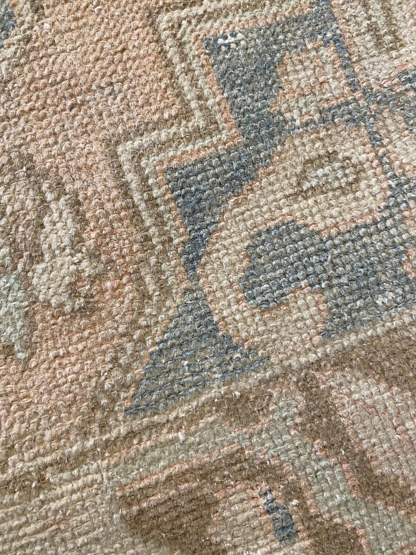 Samantha 2’8 x 8’10