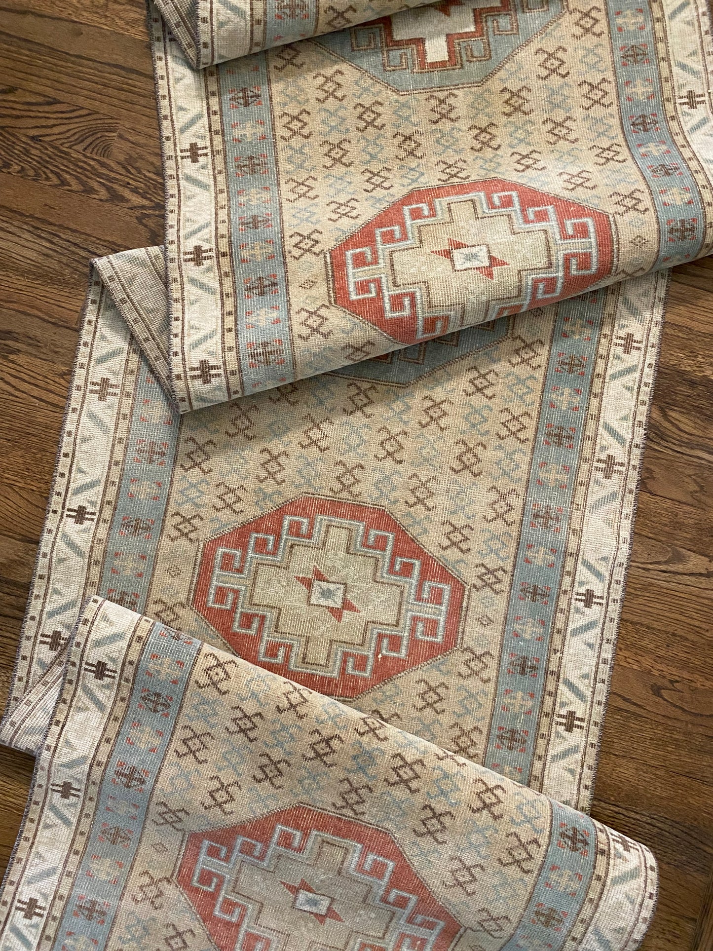 Georgia 2’6.5 x 12’11.5