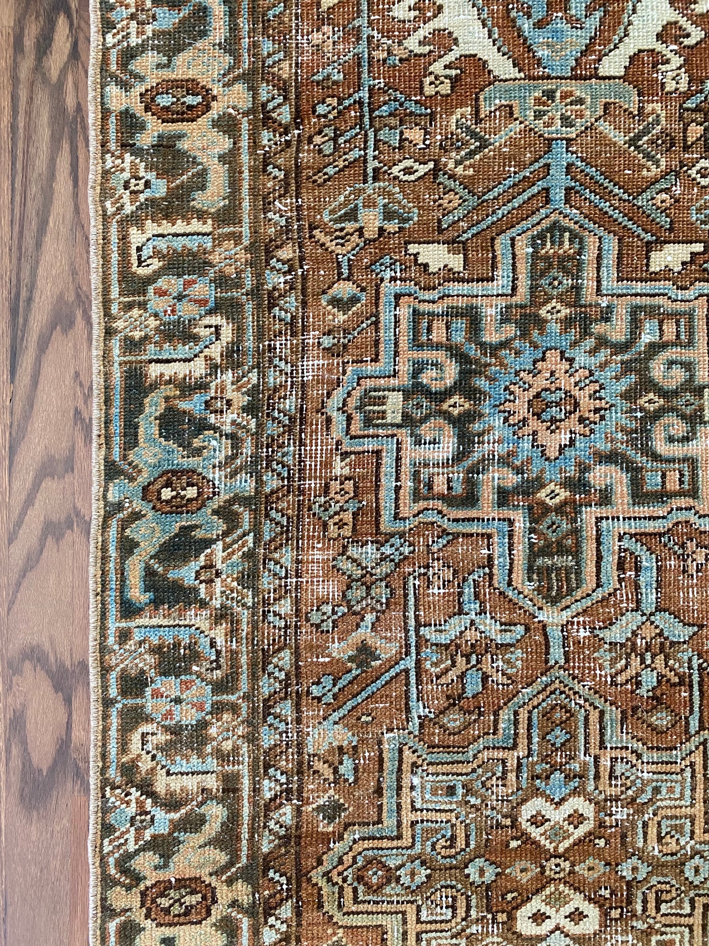 Nora 2’7 x 8’8.5