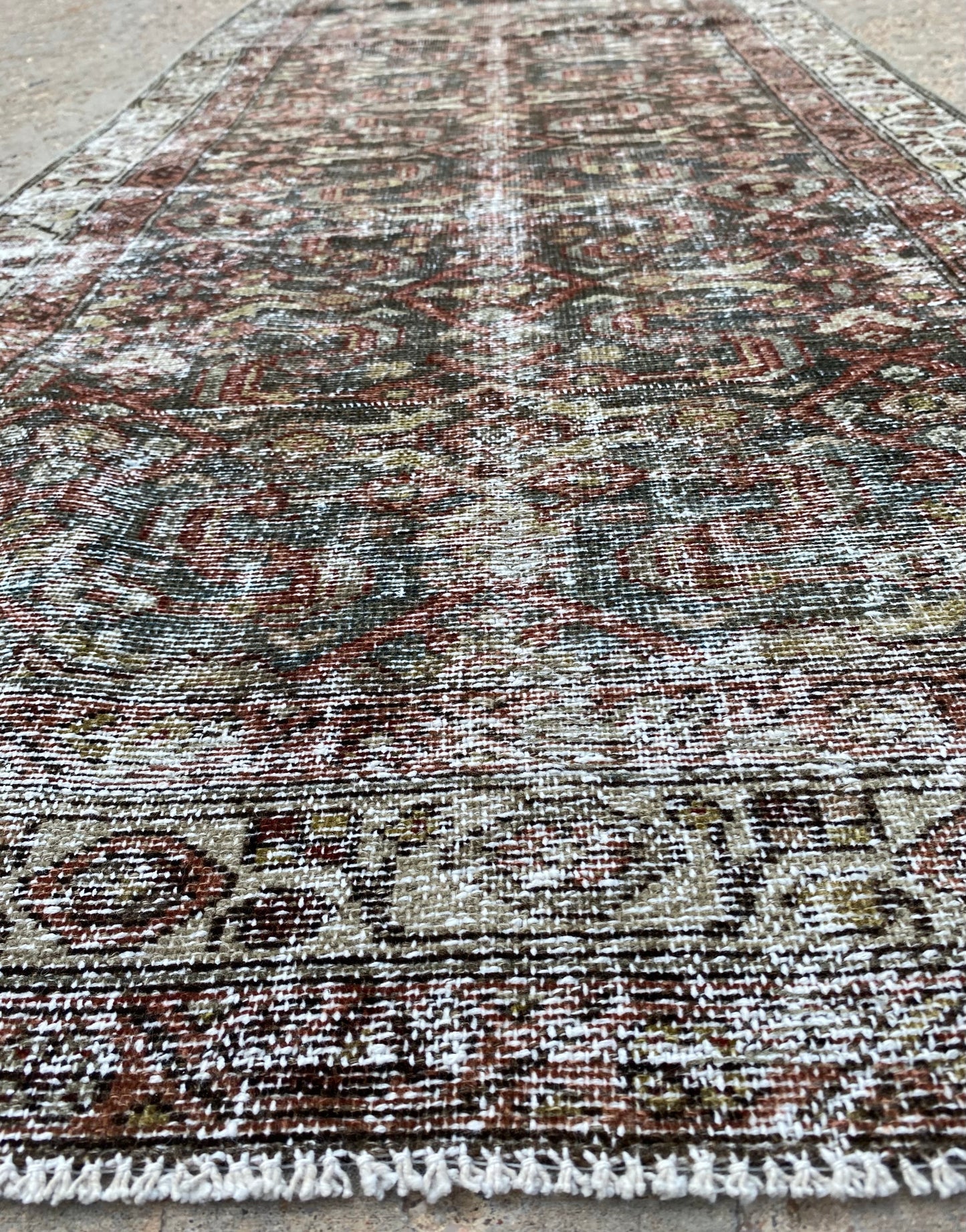 Autumn 2’11 x 9’6