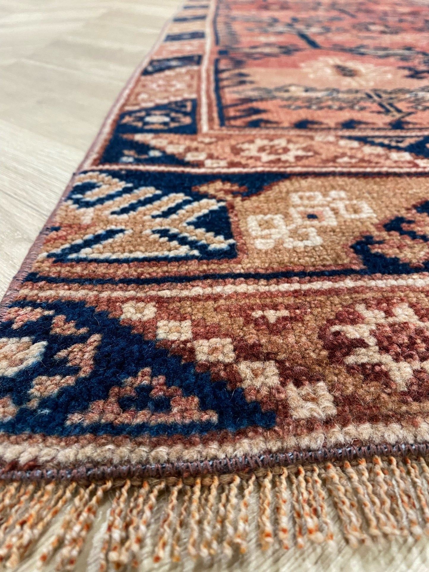 Juliaetta 2’8 x 6’10