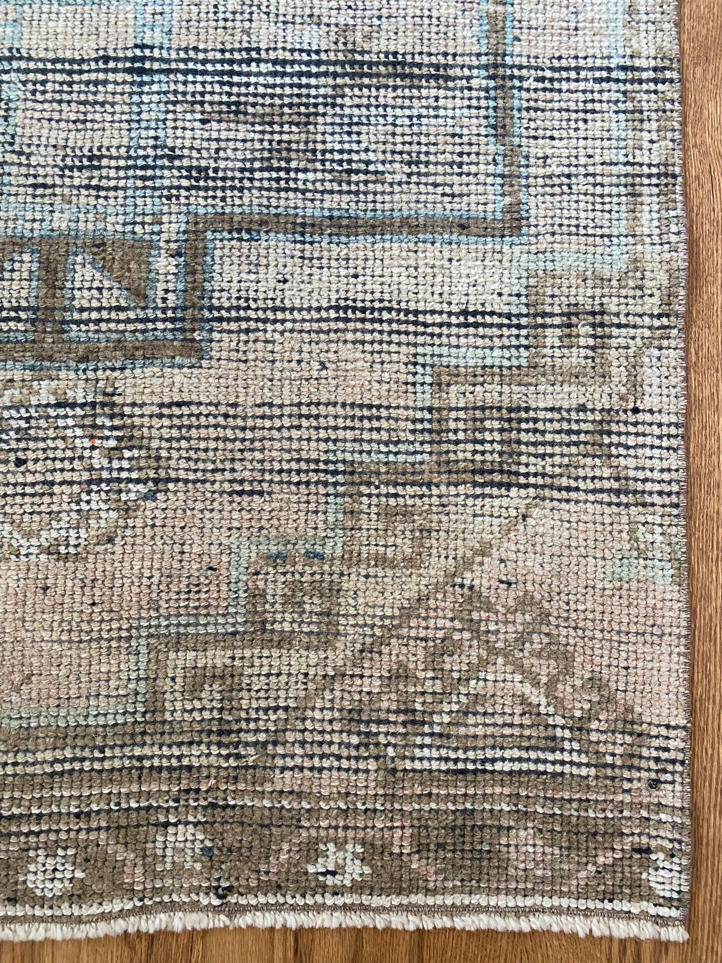 Esther 2’11.5 x 10’0.5