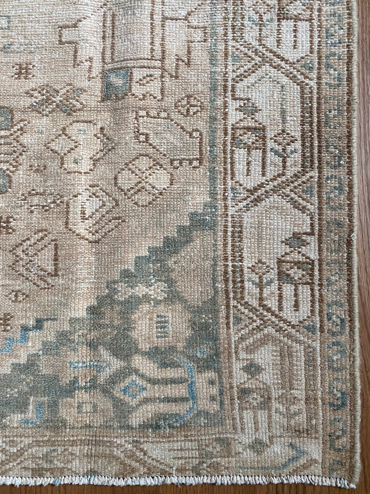 Mara 3’3 x 6’6