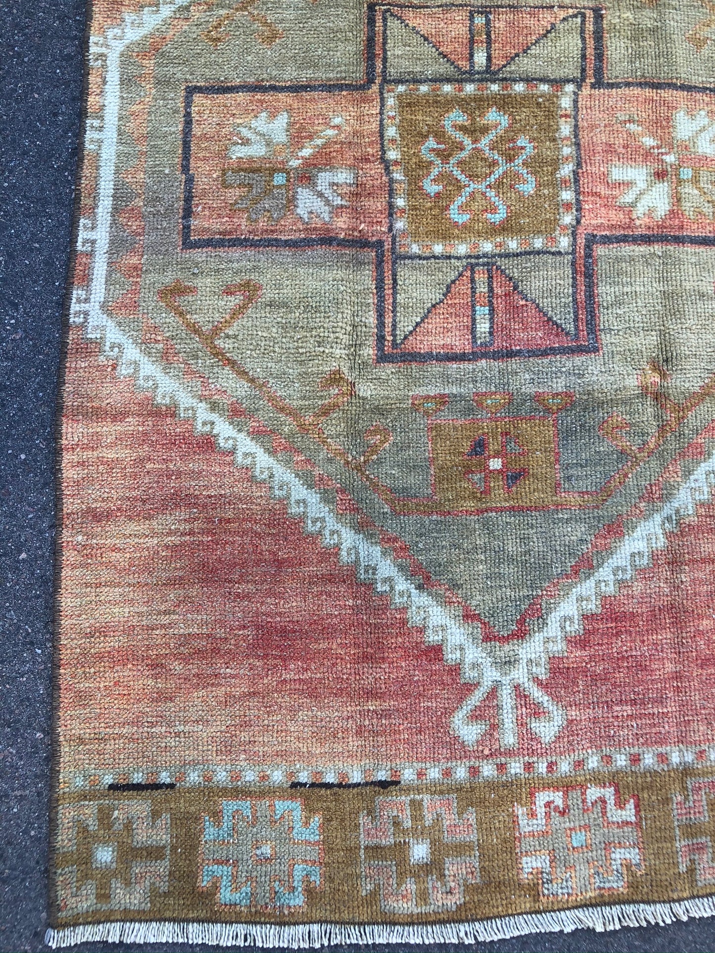 Cheyenne 2’8 x 13’6
