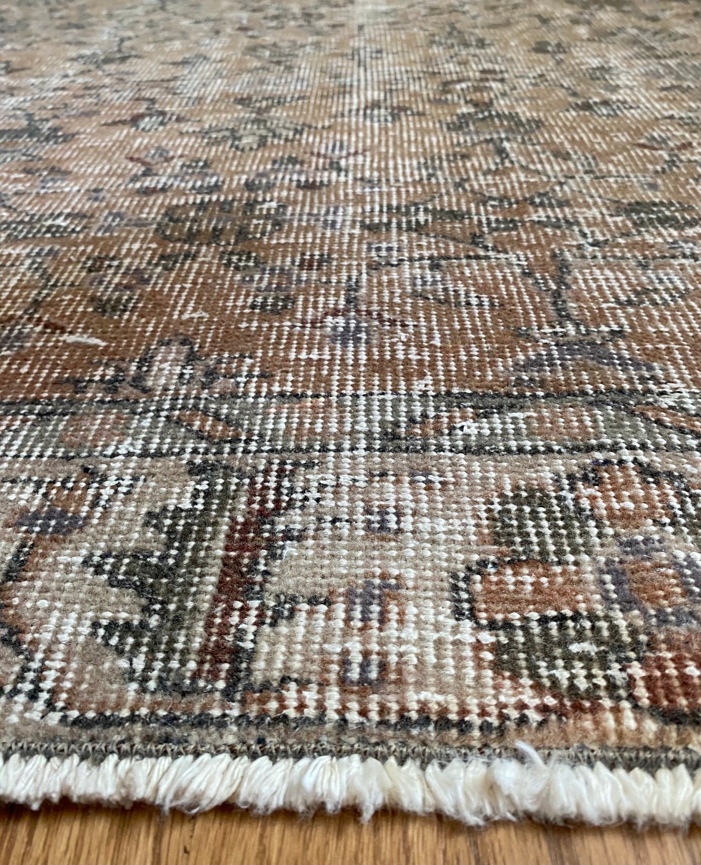 Piper 4’11 x 8’6