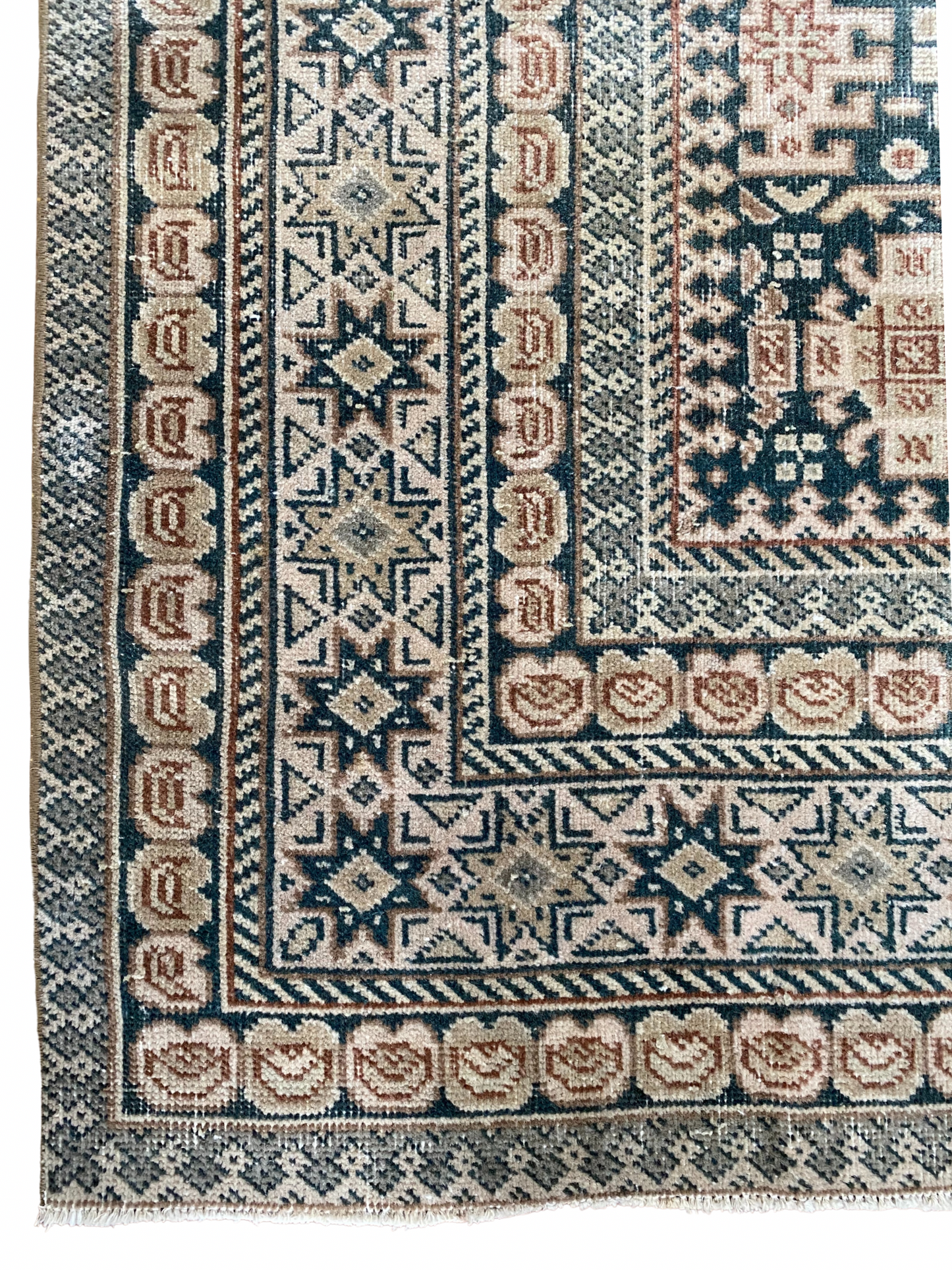 Dalton 4’8 x 7’9