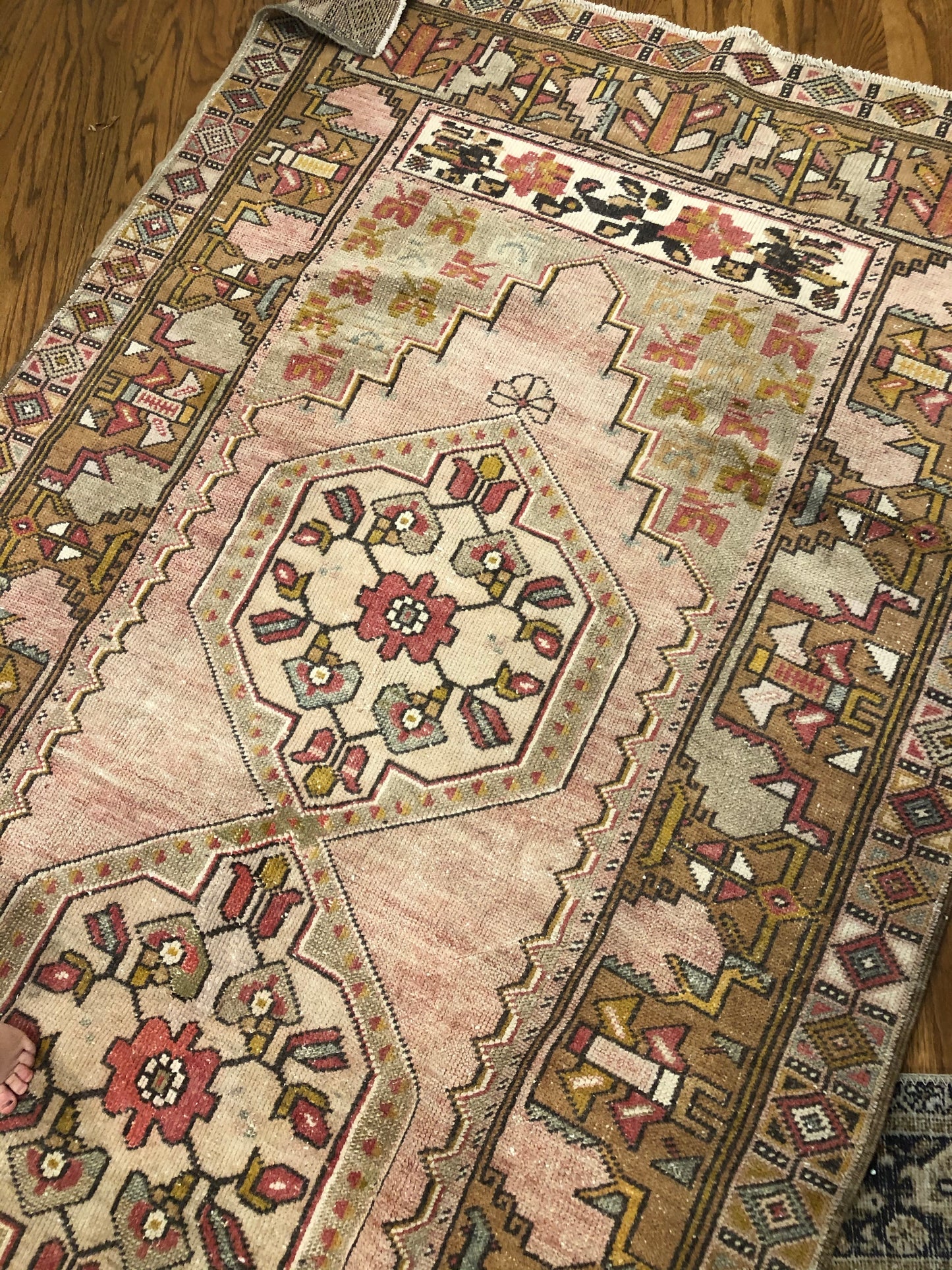 Campbell 4’.05 x 8’1