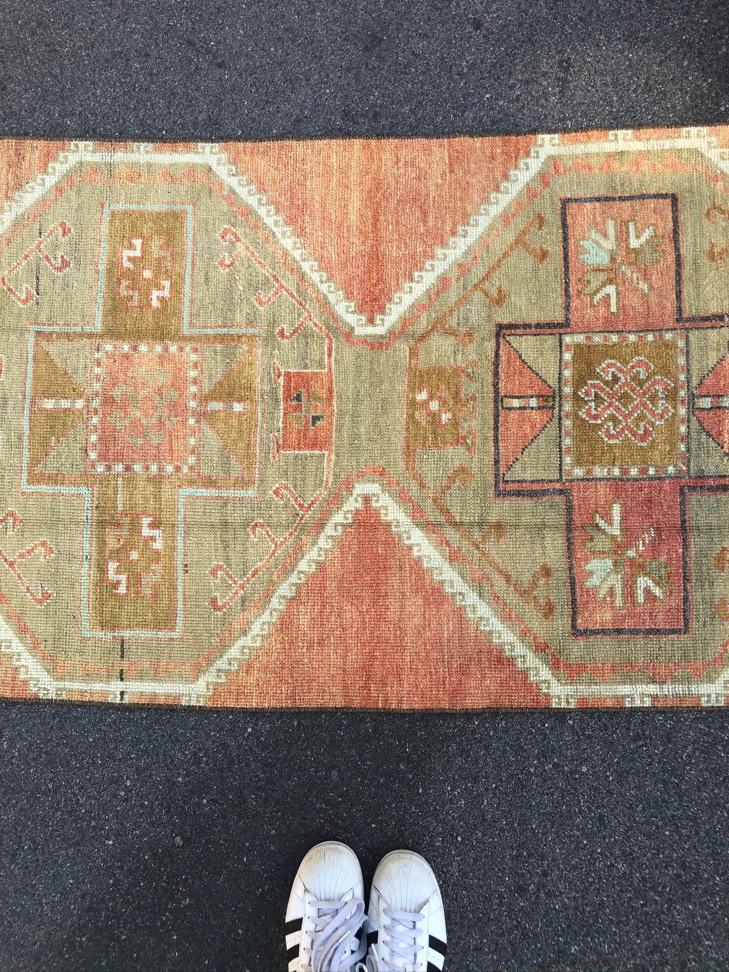 Cheyenne 2’8 x 13’6