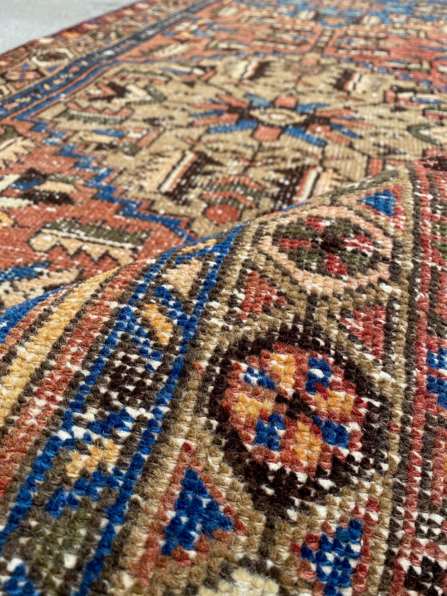 Sacramento 2’10 x 9’9