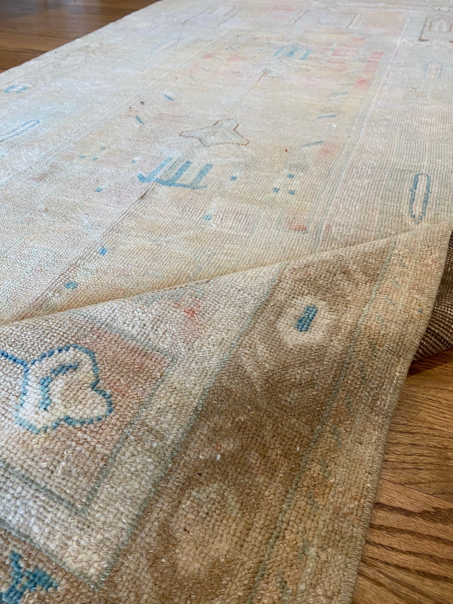 Magnolia 3’10 x 7’11