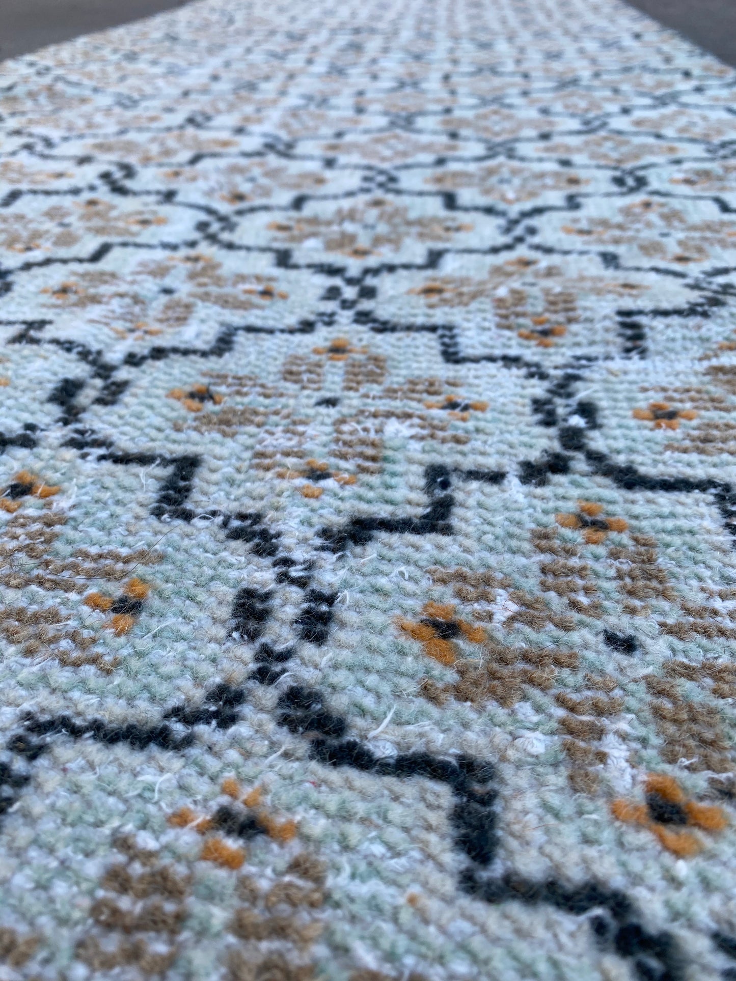 Dover 2’3 x 9’4