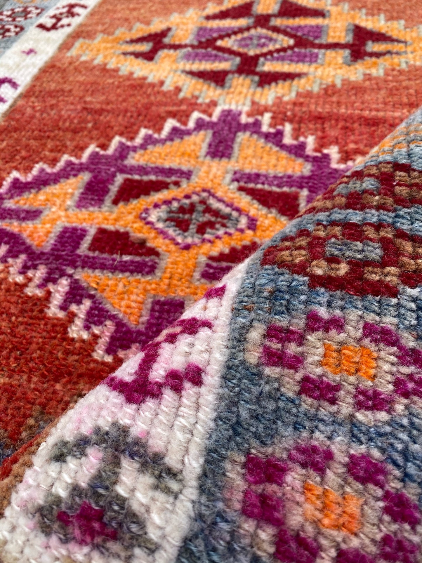 Gilroy 2’6.5 x 11’11