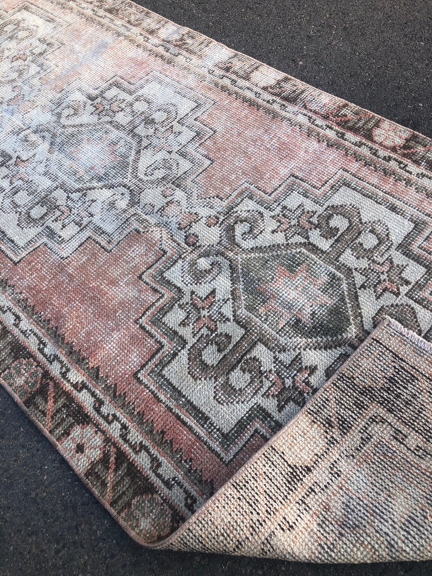 Santa Rosa 2’9.5 x 9’5.5