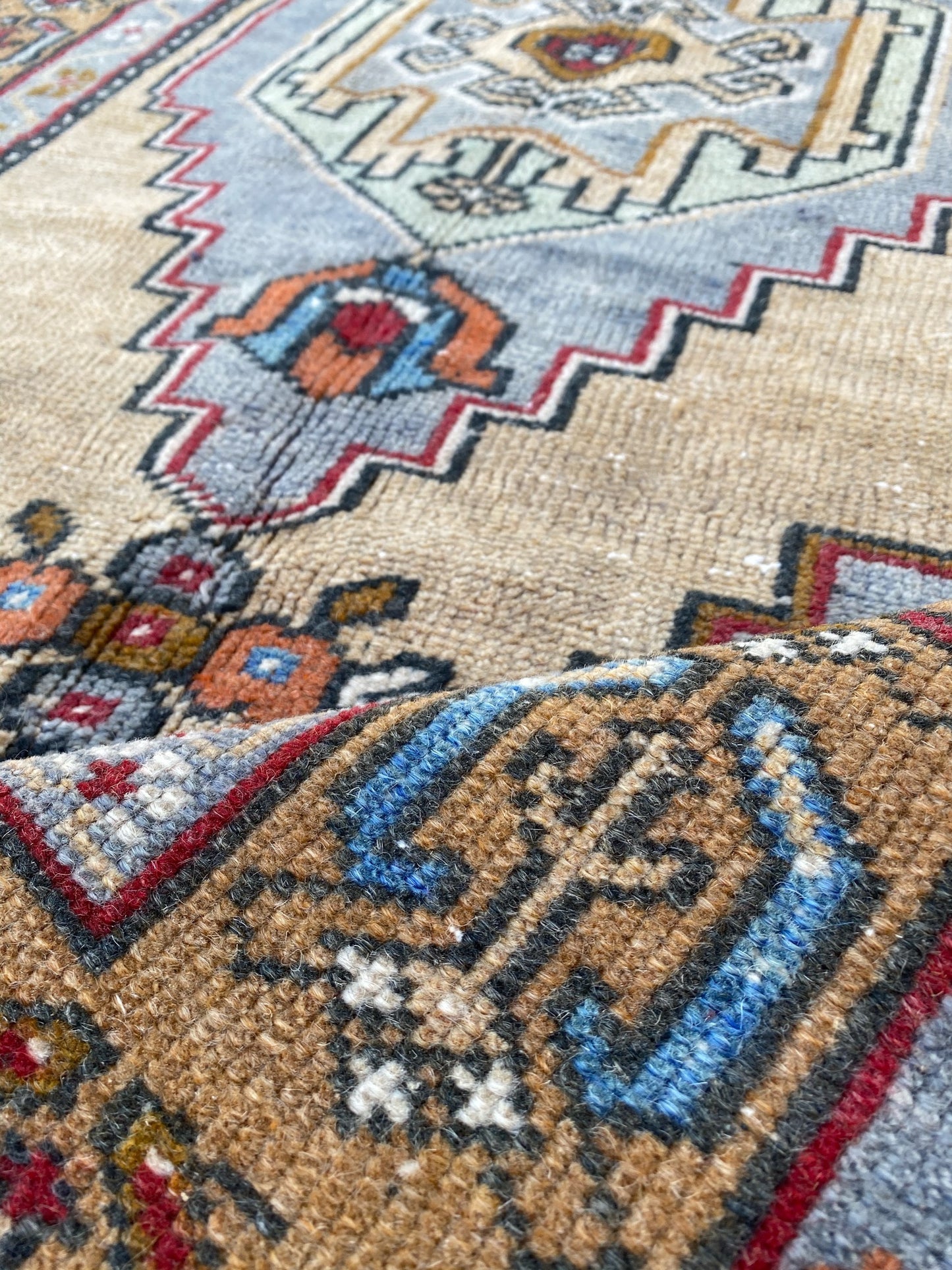 Brighton 3’1.5 x 6’1.5