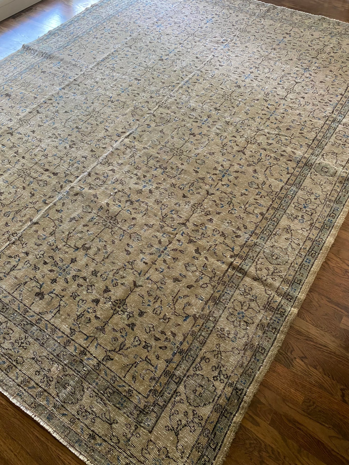 Vintage Turkish Wool Area Rug 9’4x12’2” – Hand-Knotted Neutral Rug | Rory