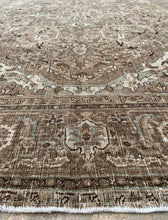 Load image into Gallery viewer, Marci 7’11.5 x 10’11 (8 x 11)
