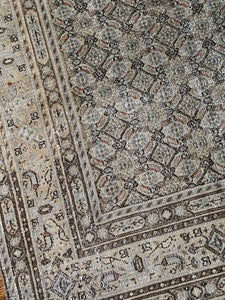 Paisley 3’4 x 4’6.5