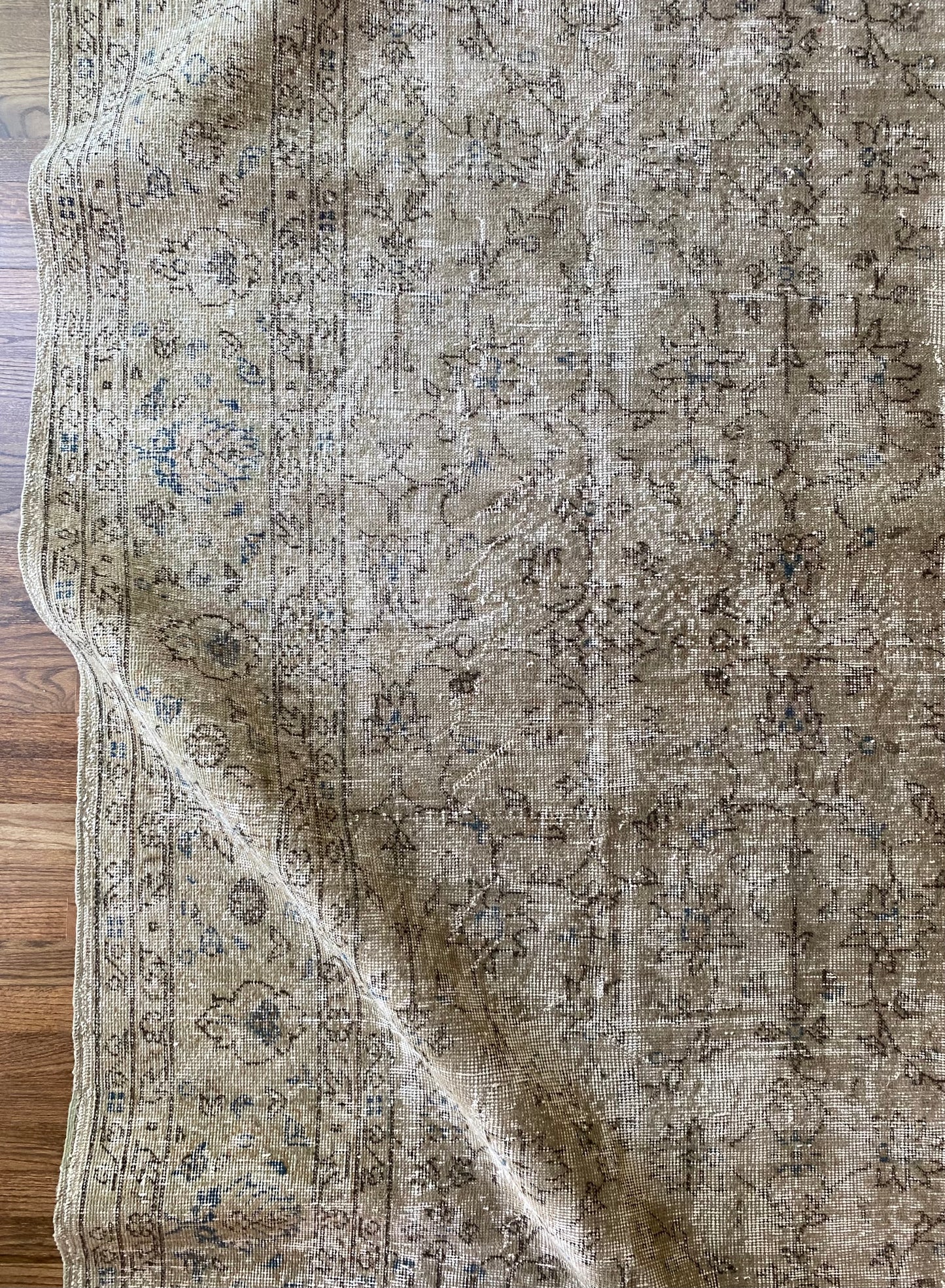 Vintage Turkish Wool Area Rug 9’10”x12’9.5” – Hand-Knotted Neutral Rug | Eden