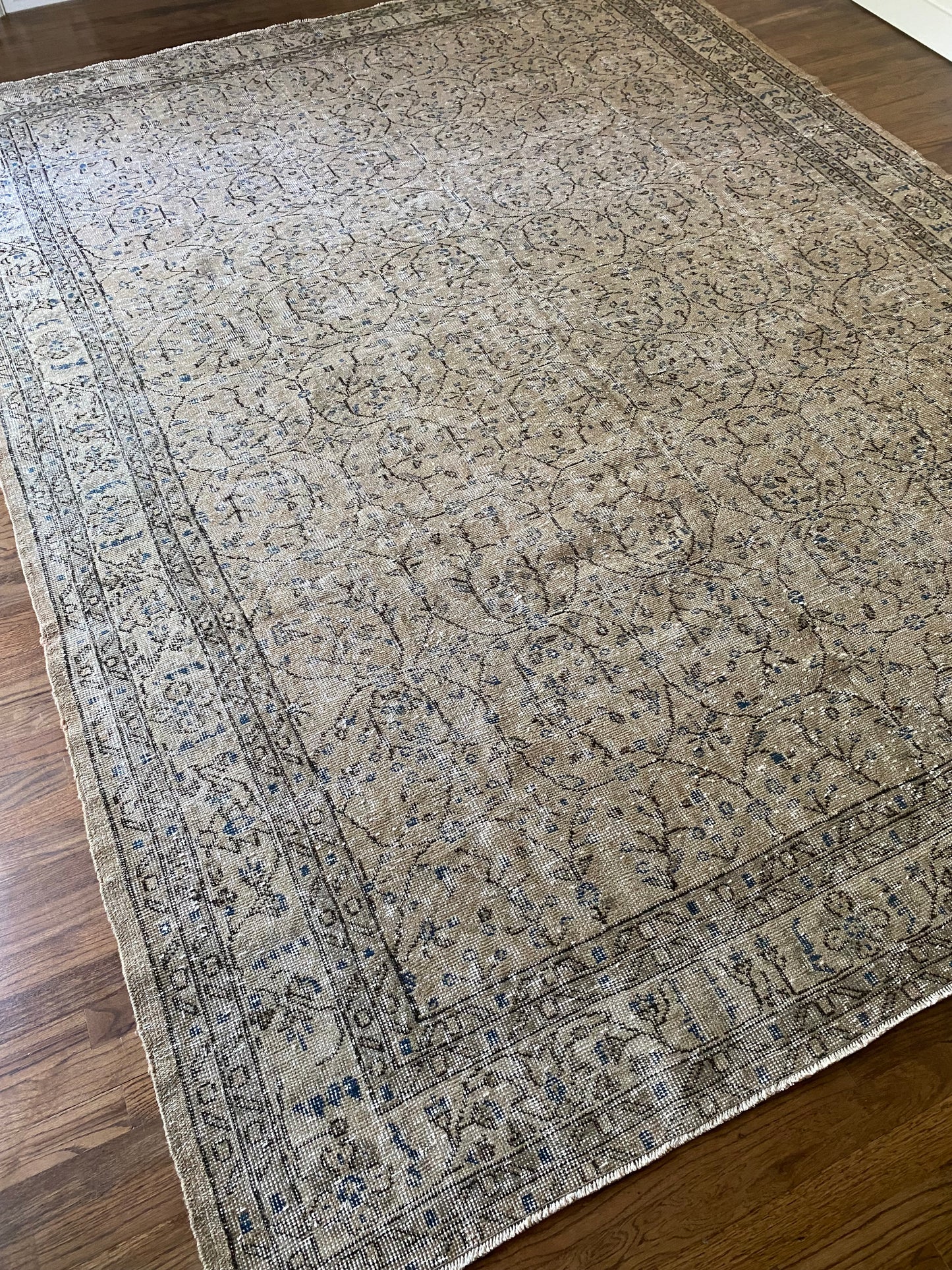 Vintage Turkish Wool Area Rug 7’11’x10’8" – Hand-Knotted Neutral Rug | Collins
