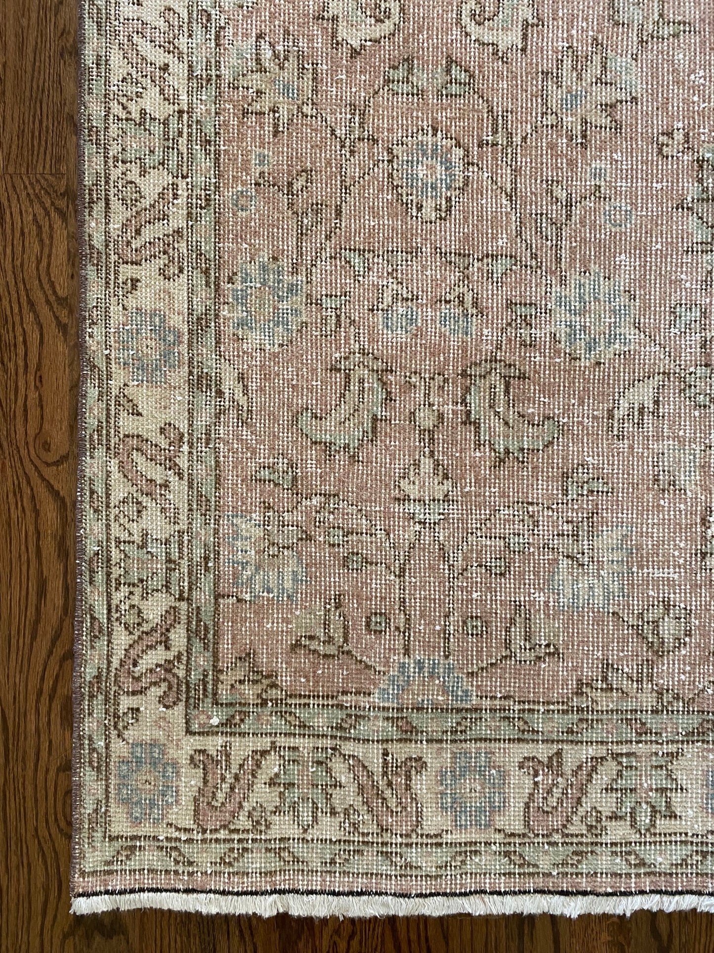 Vintage Turkish Wool Rug 4’x7’5” – Hand-Knotted Dusty Rose Scatter Rug | Emilia