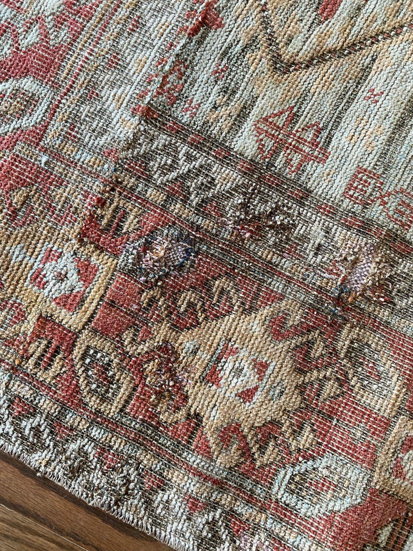 Odette 2’10 x 5’9