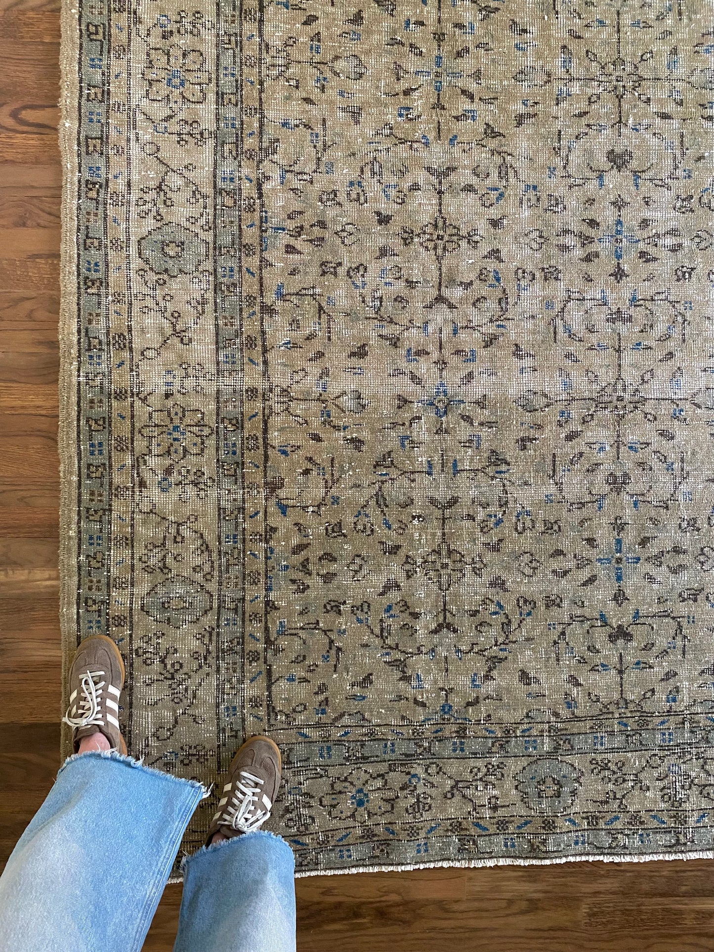 Vintage Turkish Wool Area Rug 9’4x12’2” – Hand-Knotted Neutral Rug | Rory