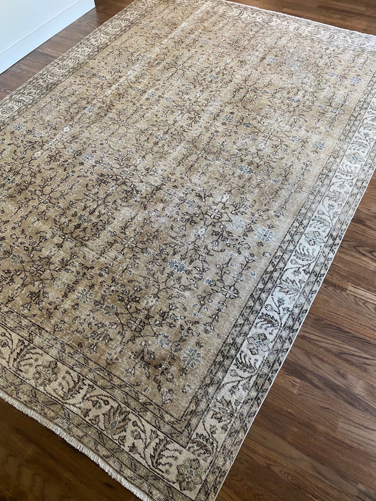 Vintage Turkish Wool Area Rug 7’9”x10’9.5” – Hand-Knotted Neutral Allover Pattern Rug | Hannah