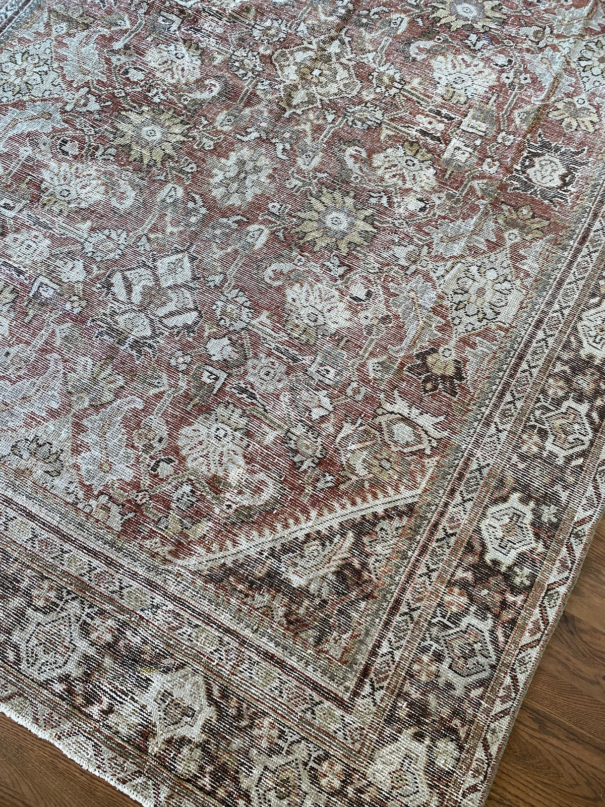 Antique Mahal Wool Area Rug 6’11x10’2” – Hand-Knotted Red Rug | Emre