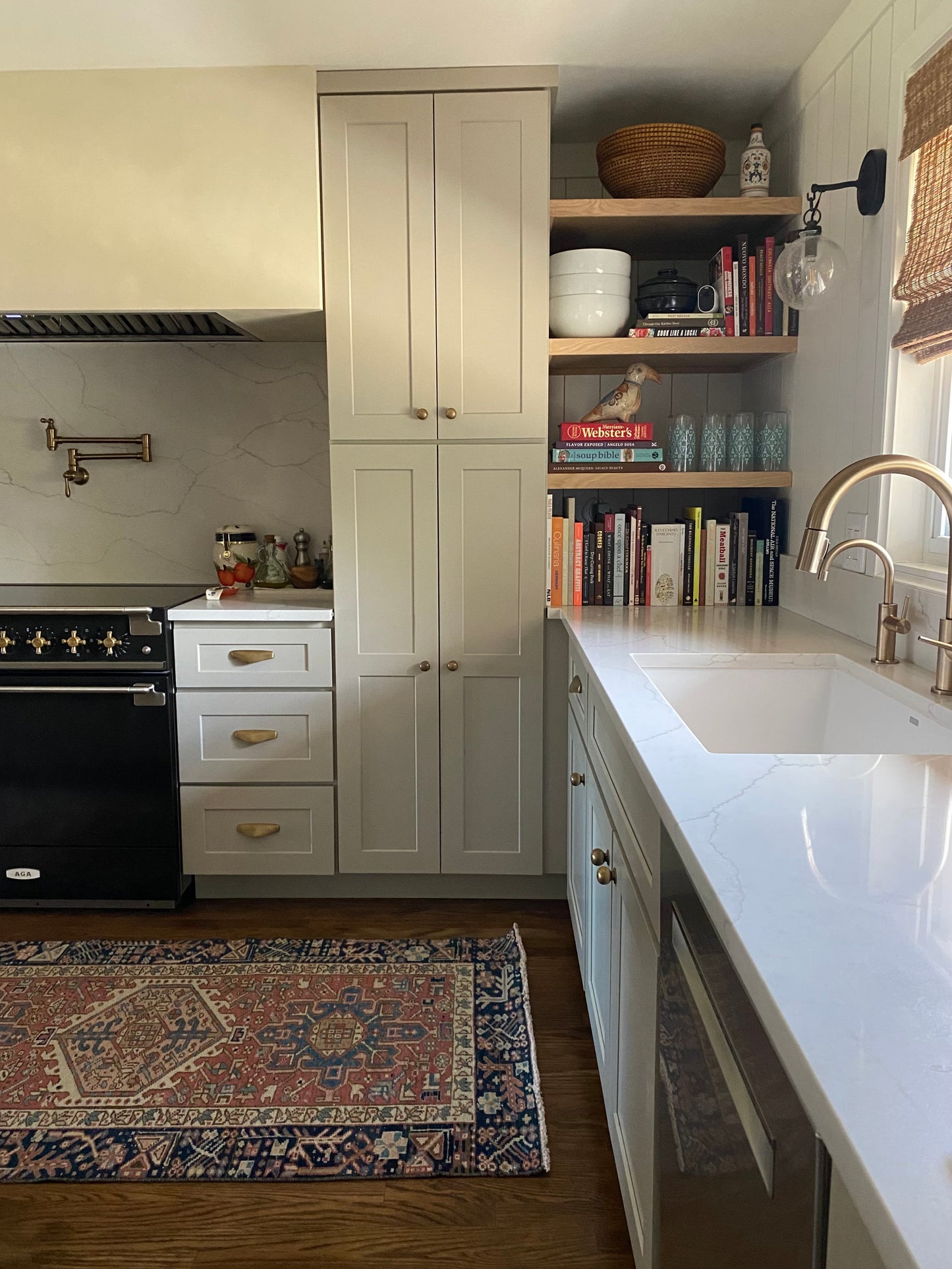 Allyse 3’1.5 x 11’3