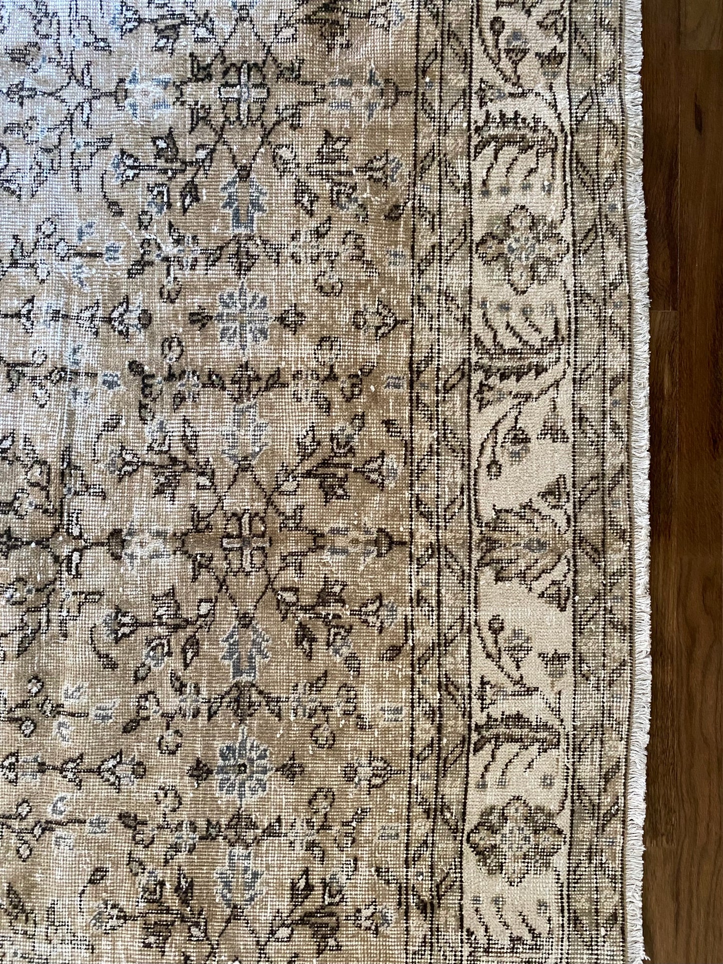 Vintage Turkish Wool Area Rug 7’9”x10’9.5” – Hand-Knotted Neutral Allover Pattern Rug | Hannah