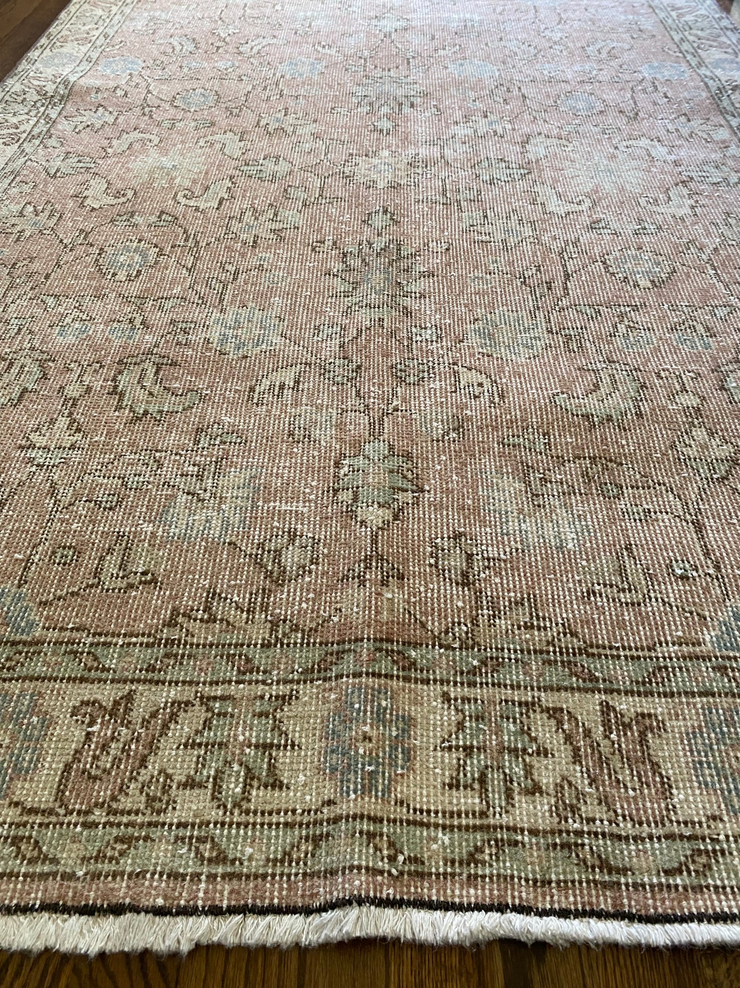 Vintage Turkish Wool Rug 4’x7’5” – Hand-Knotted Dusty Rose Scatter Rug | Emilia