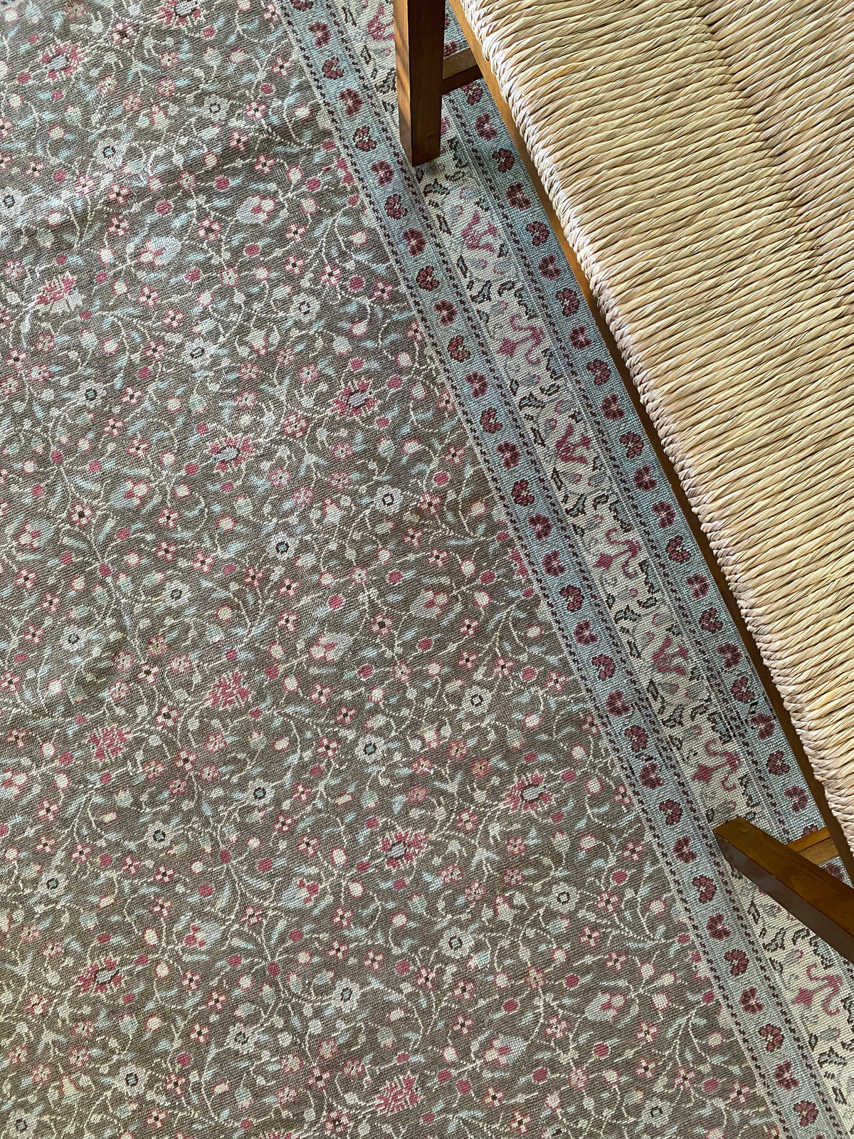 Vintage Kayseri Wool Rug 4’10”x7’3” – Hand-Knotted Mushroom Scatter Rug | Jillian