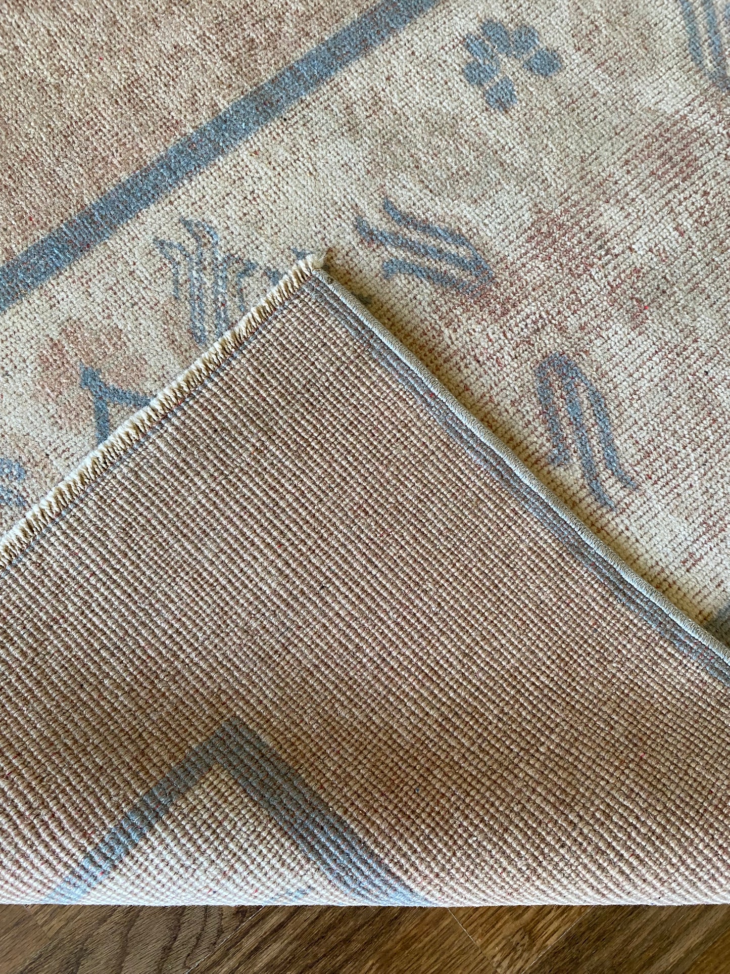 Teresa 2’8 x 6’2