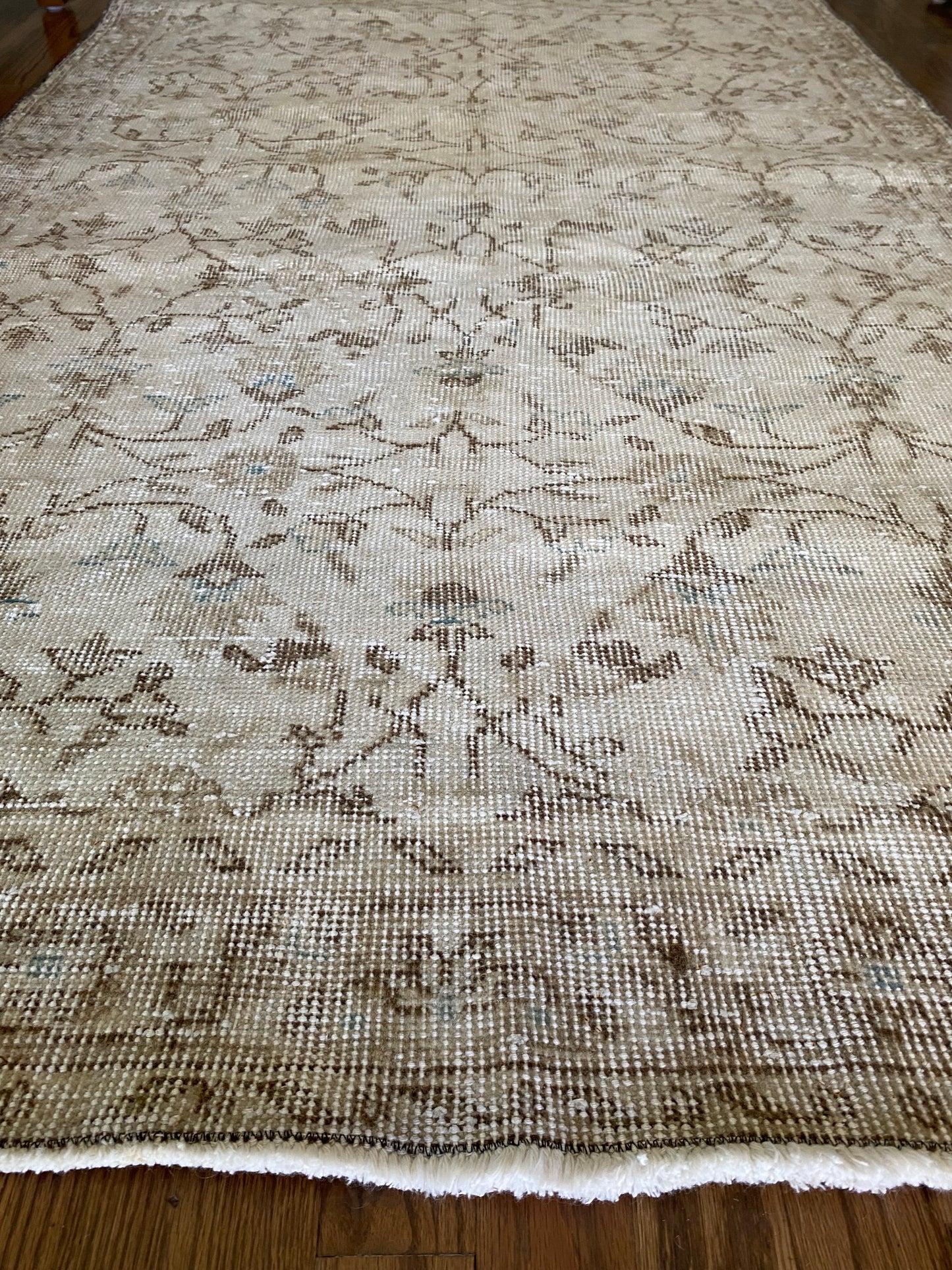 Vintage Turkish Wool Rug 3’10”x6’11” – Hand-Knotted Neutral Scatter Rug | Kendyl