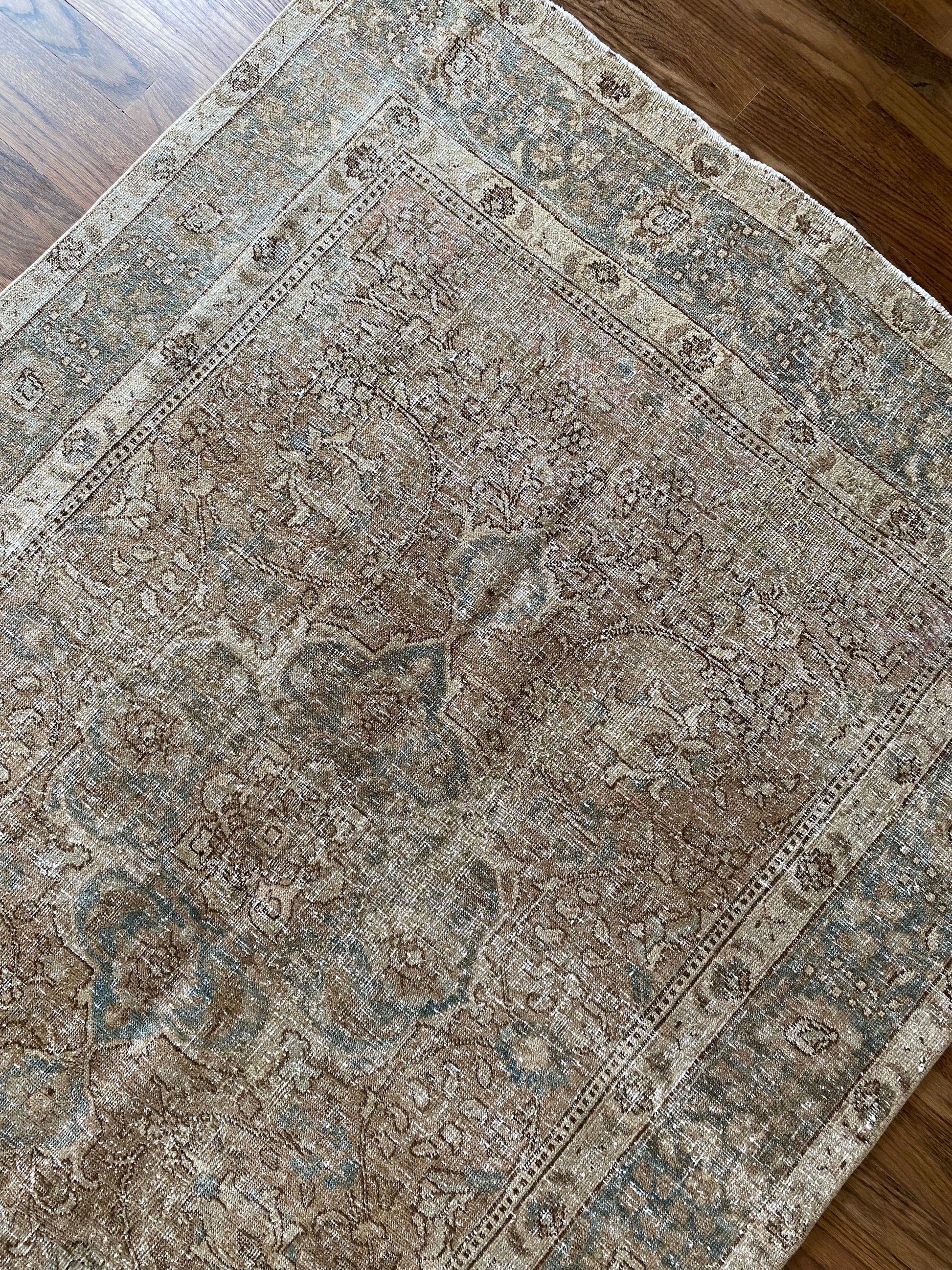 Small area rug neutral tones living room styling