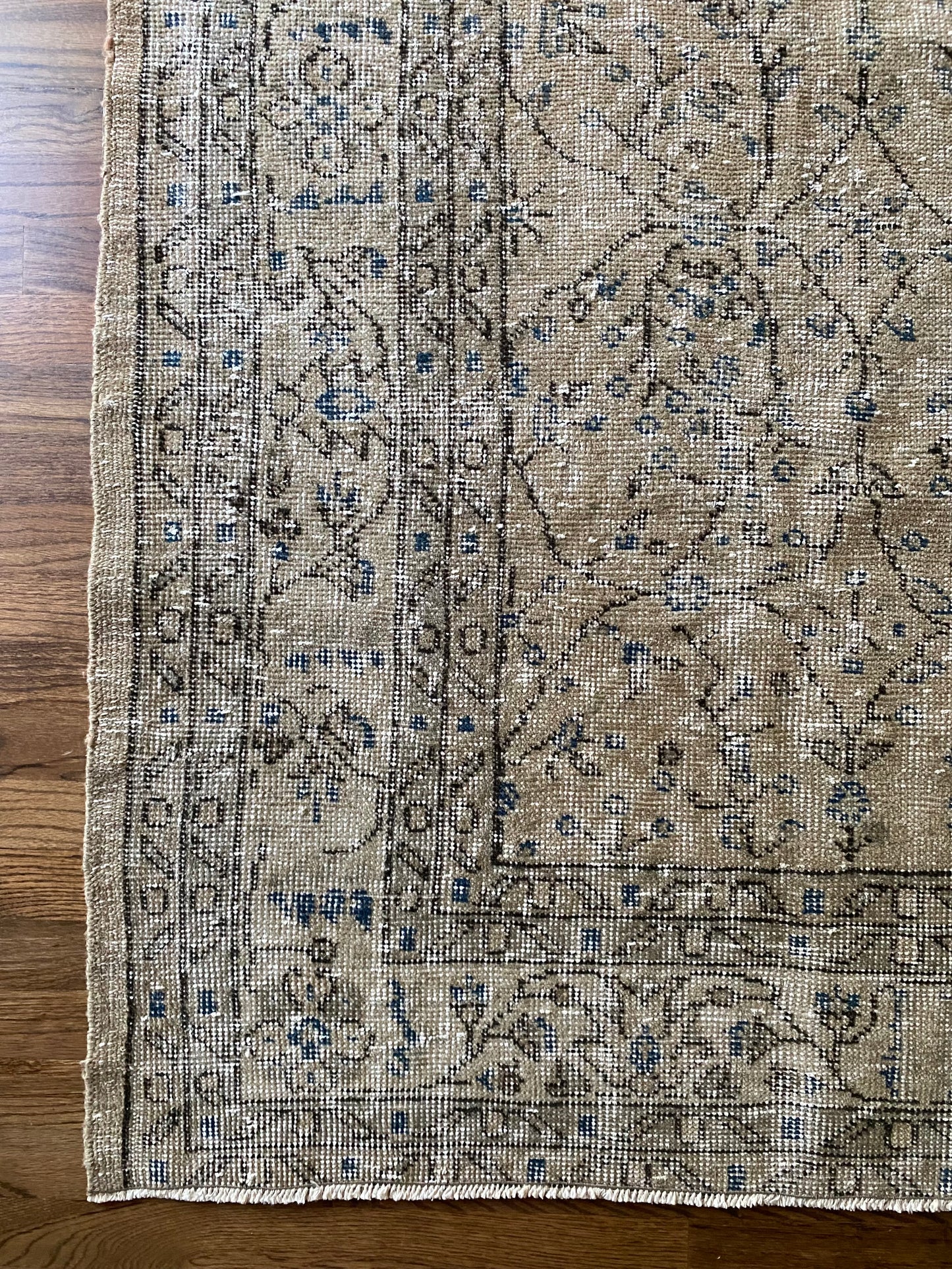 Vintage Turkish Wool Area Rug 7’11’x10’8" – Hand-Knotted Neutral Rug | Collins