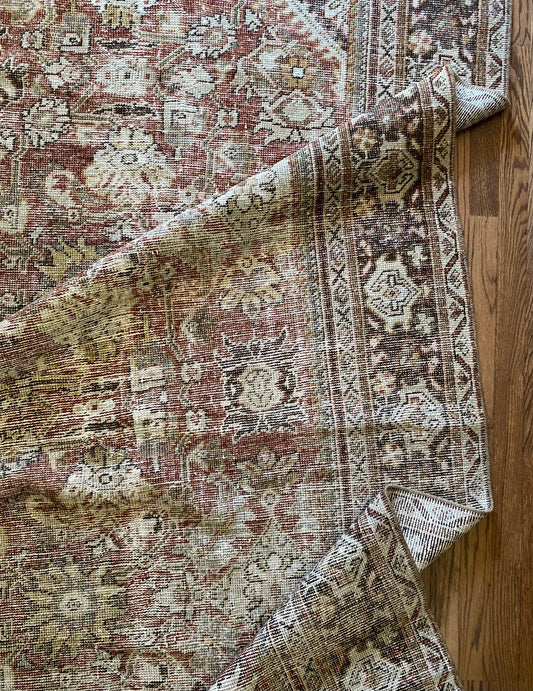 Antique Mahal Wool Area Rug 6’11x10’2” – Hand-Knotted Red Rug | Emre