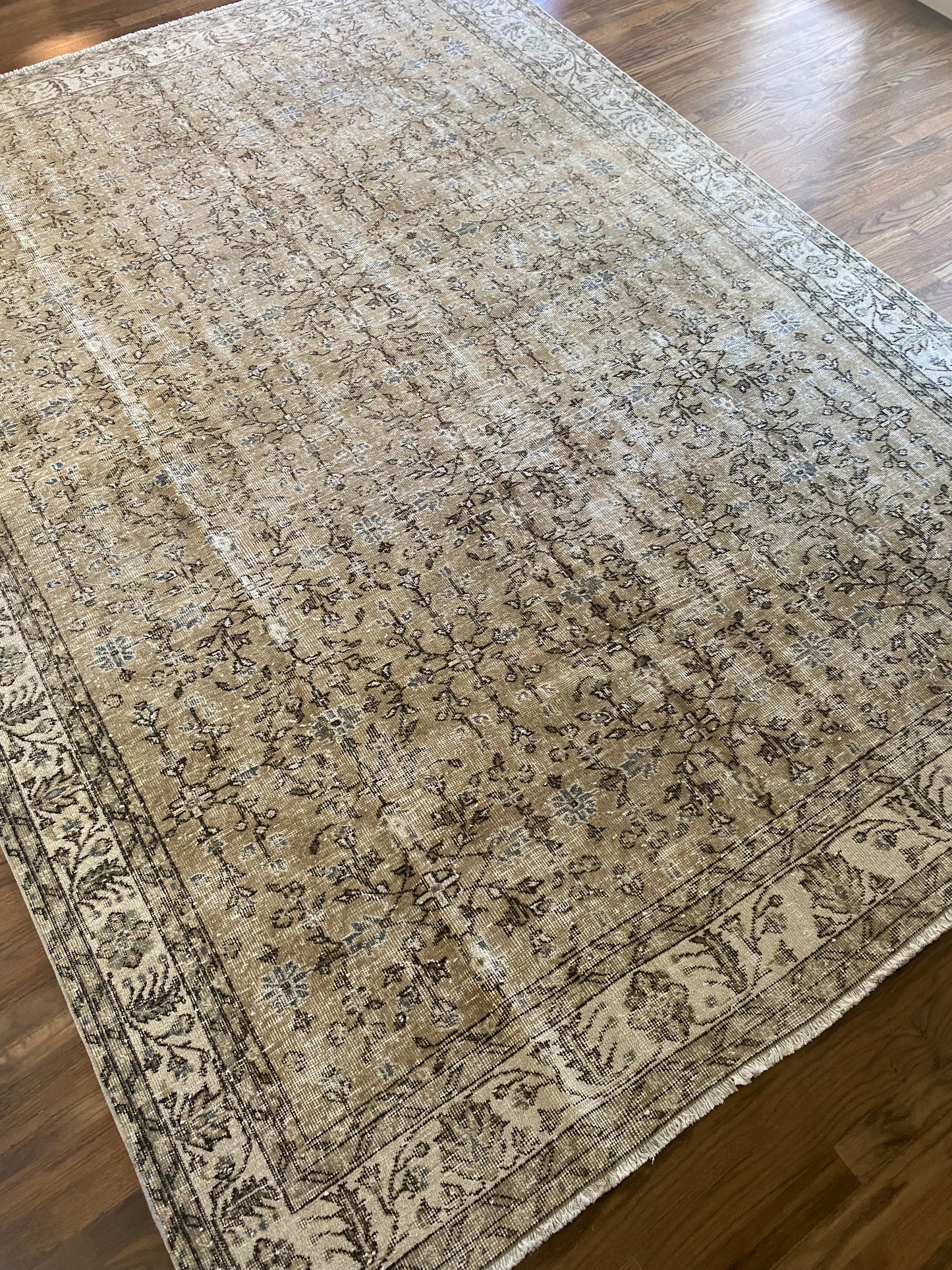 Vintage Turkish Wool Area Rug 7’9”x10’9.5” – Hand-Knotted Neutral Allover Pattern Rug | Hannah
