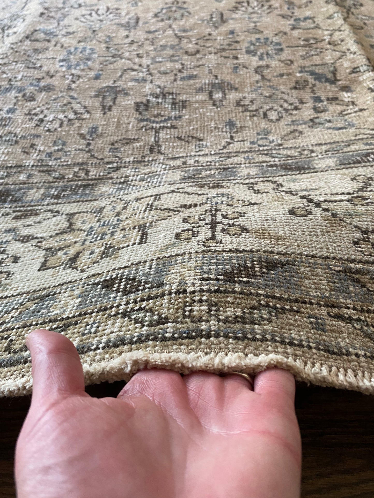 Vintage Turkish Wool Area Rug 7’7’x10’8" – Hand-Knotted Neutral & Blue Floral Rug | Cora