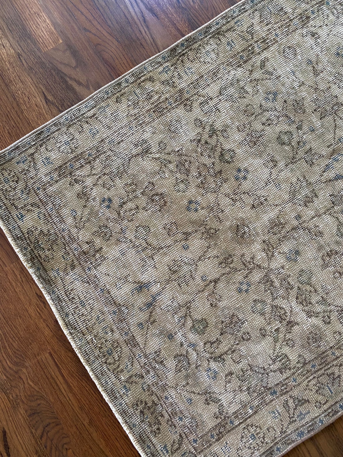 Vintage Turkish Wool Runner 3’1”x7’3” – Hand-Knotted Neutral Short Runner | Molly